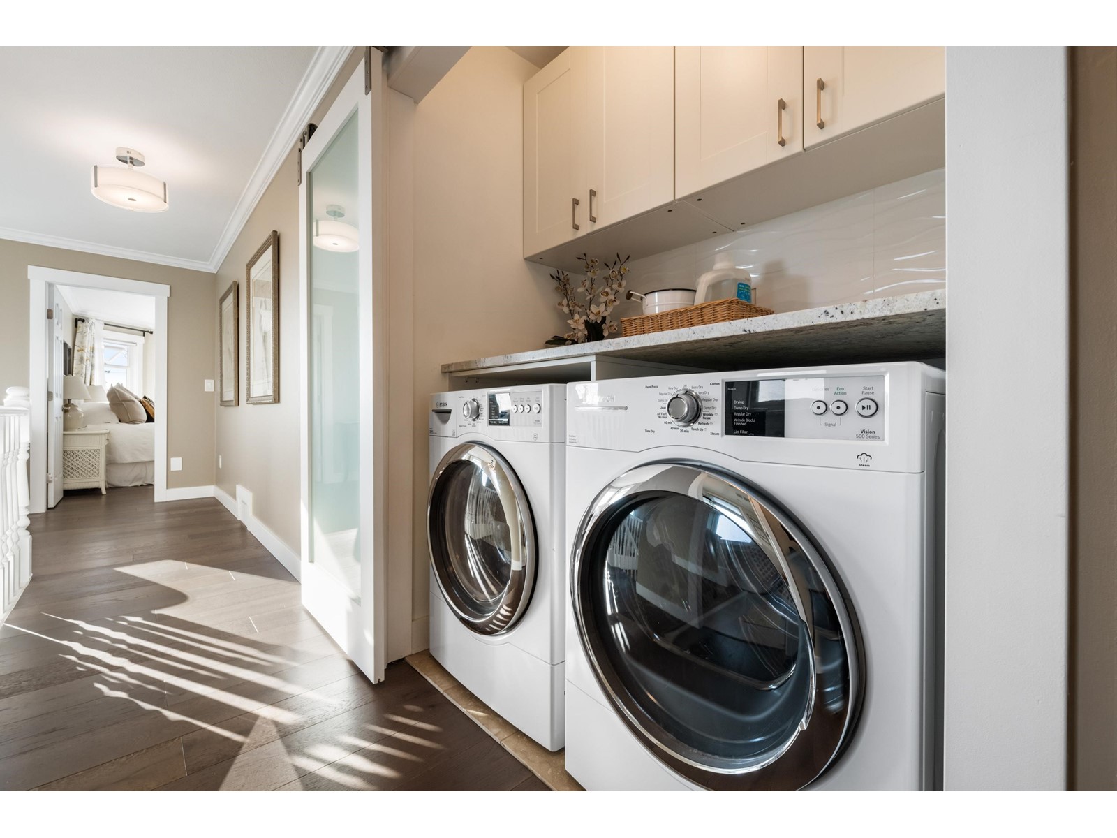 1203 FINLAY STREET, White Rock