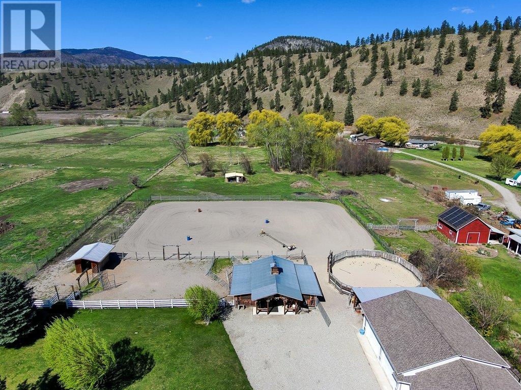 8152 River Road, Oliver