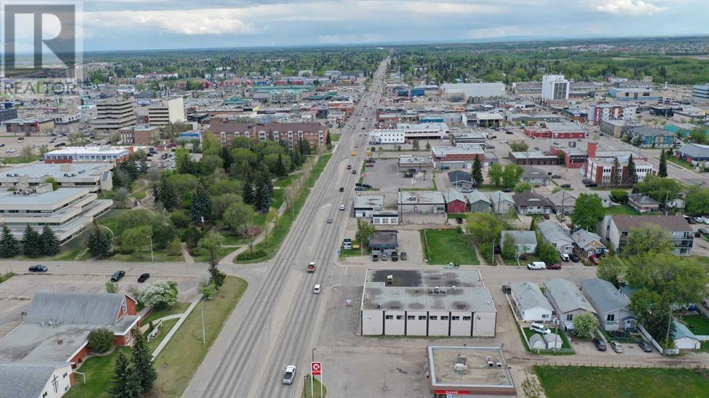 Photo 6 of 201 10404 100 Street, Grande Prairie AB