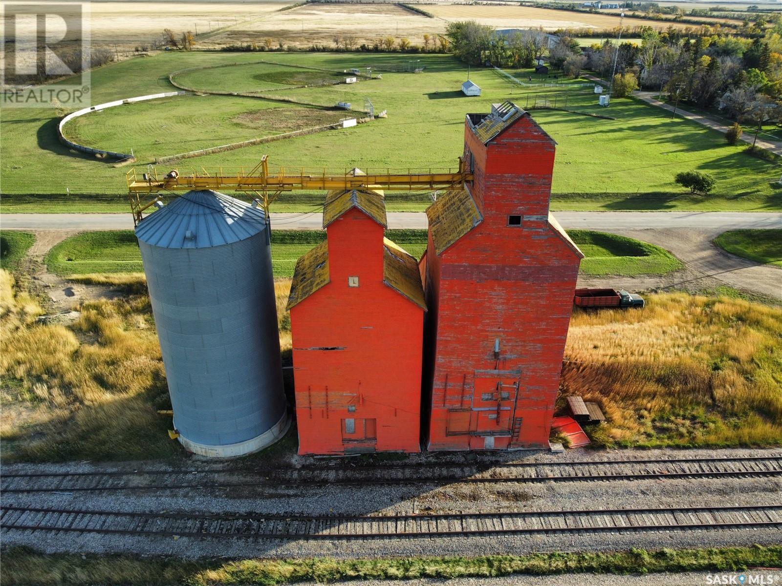 Photo 5 of 620 Railway Avenue, Fertile Valley Rm No 285 SK