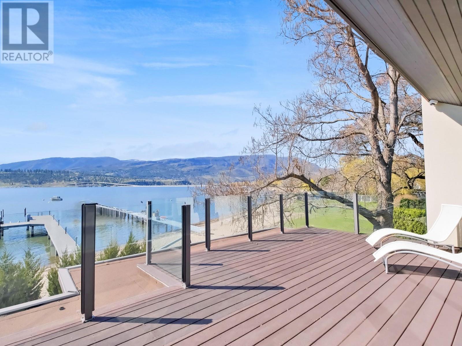  2096 Abbott Street, Kelowna