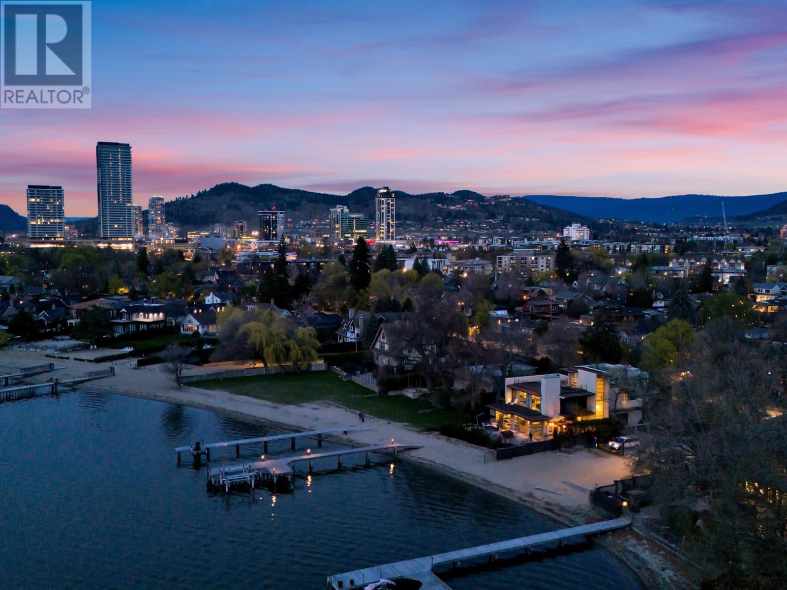  2096 Abbott Street, Kelowna