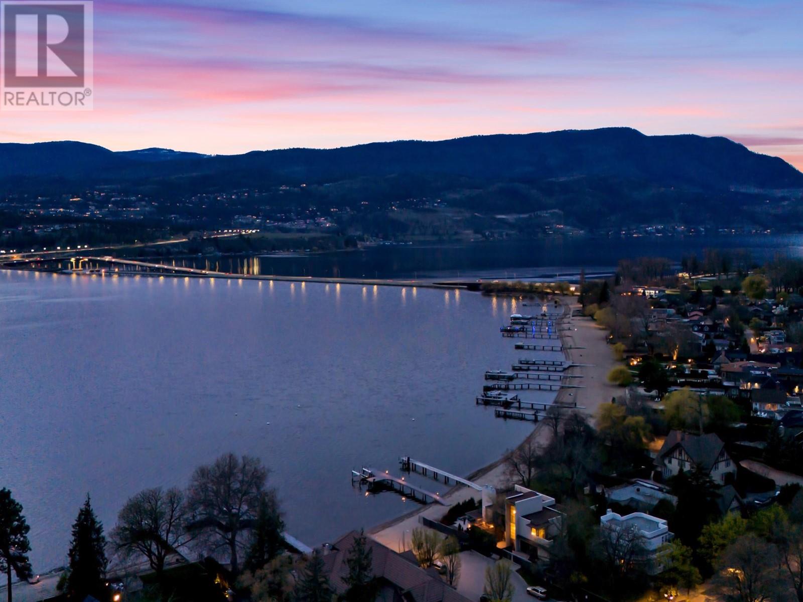  2096 Abbott Street, Kelowna