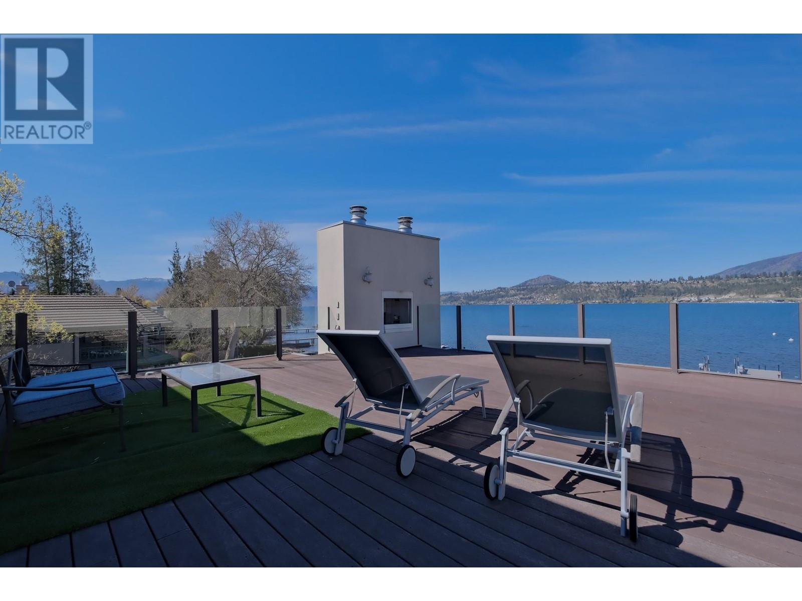  2096 Abbott Street, Kelowna