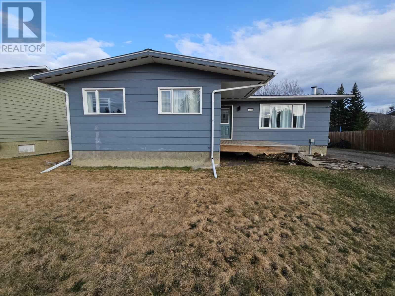 4408 50A NE Avenue, Chetwynd