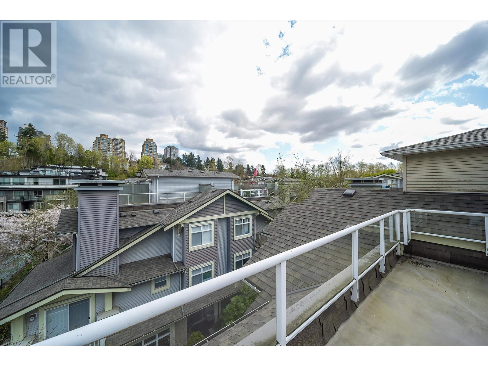 Photo 24 of 34 7428 Southwynde Avenue, Burnaby BC