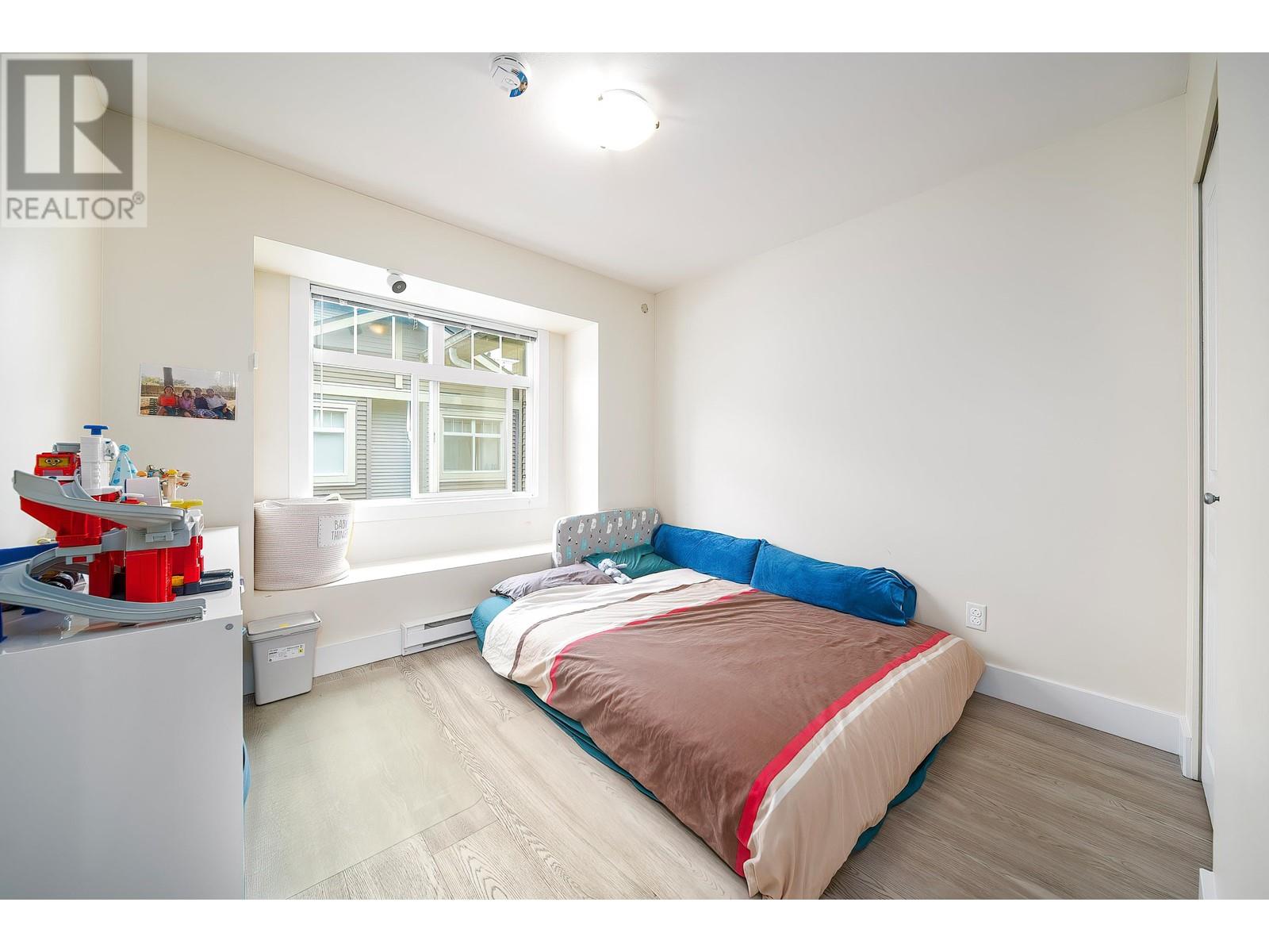 Photo 16 of 34 7428 Southwynde Avenue, Burnaby BC
