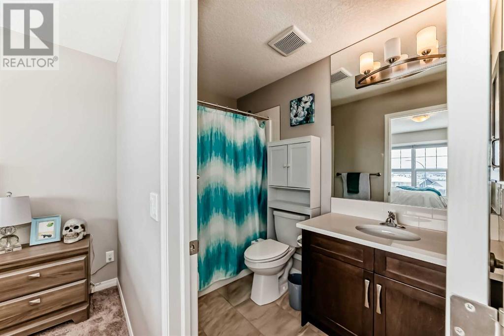 51 Heritage Boulevard, Cochrane