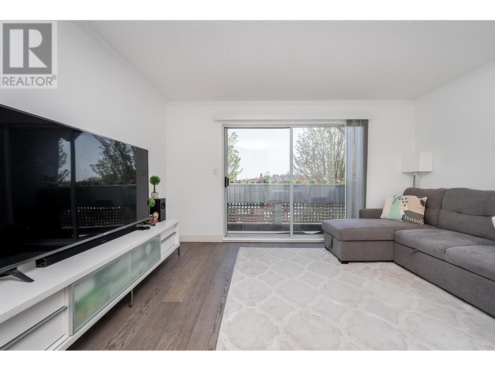 307 2055 SUFFOLK AVENUE, Port Coquitlam real estate listing R2993981