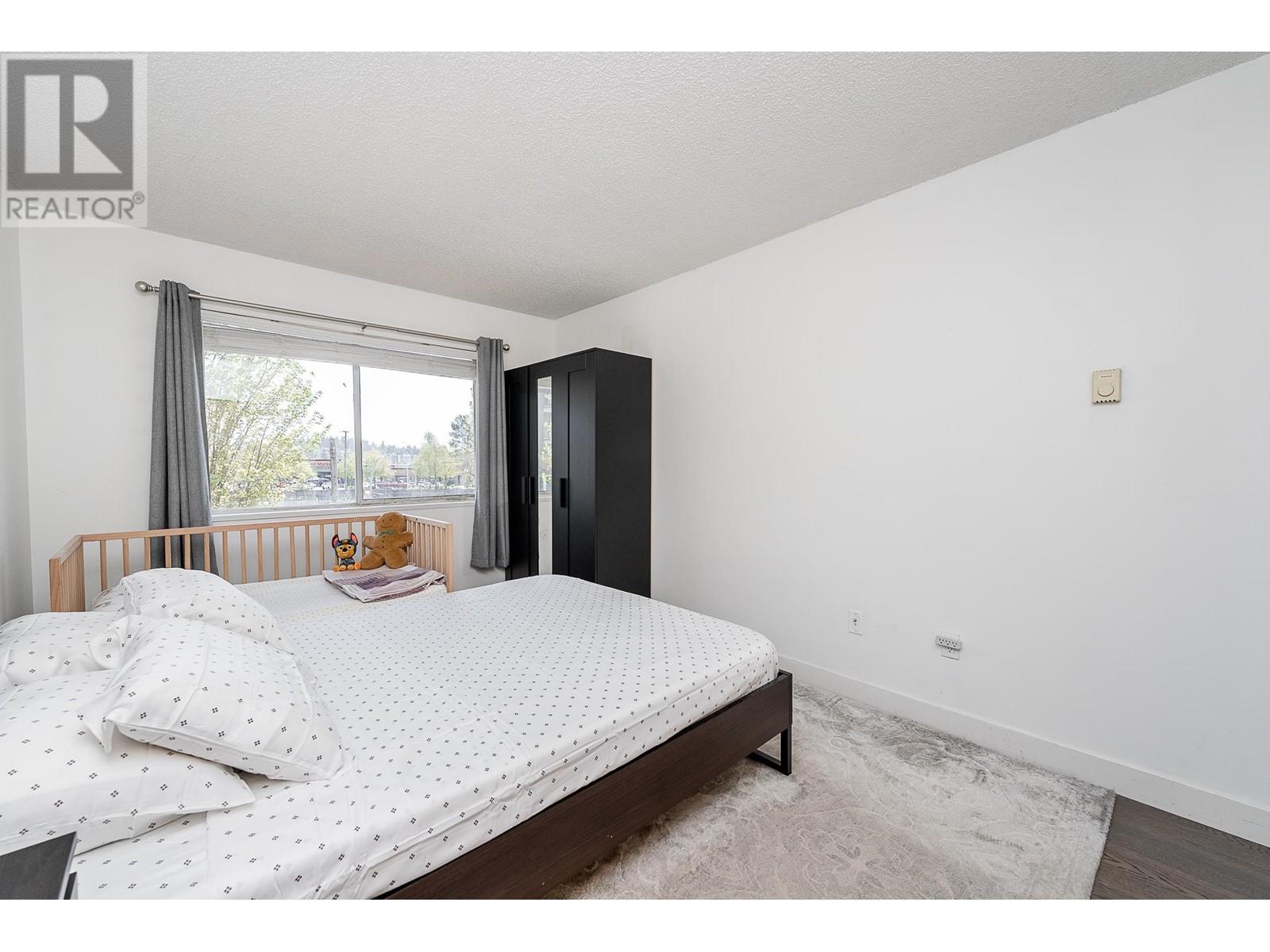 307 2055 SUFFOLK AVENUE, Port Coquitlam real estate listing R2993981