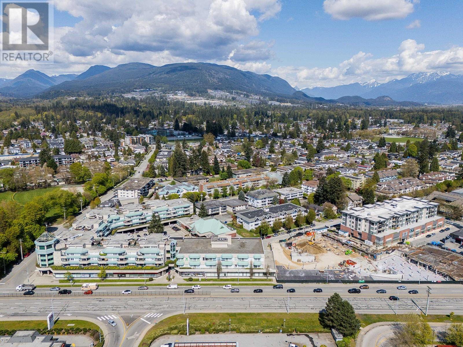 307 2055 SUFFOLK AVENUE, Port Coquitlam real estate listing R2993981