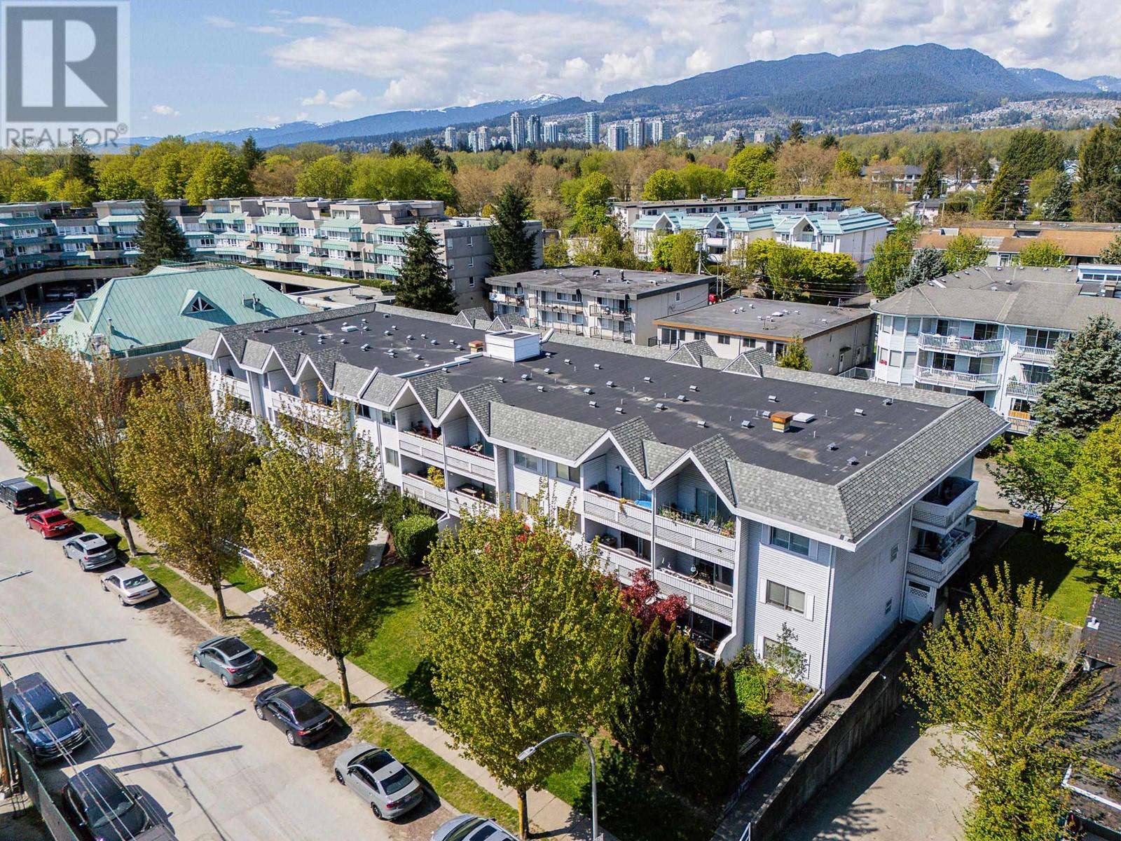307 2055 SUFFOLK AVENUE, Port Coquitlam real estate listing R2993981