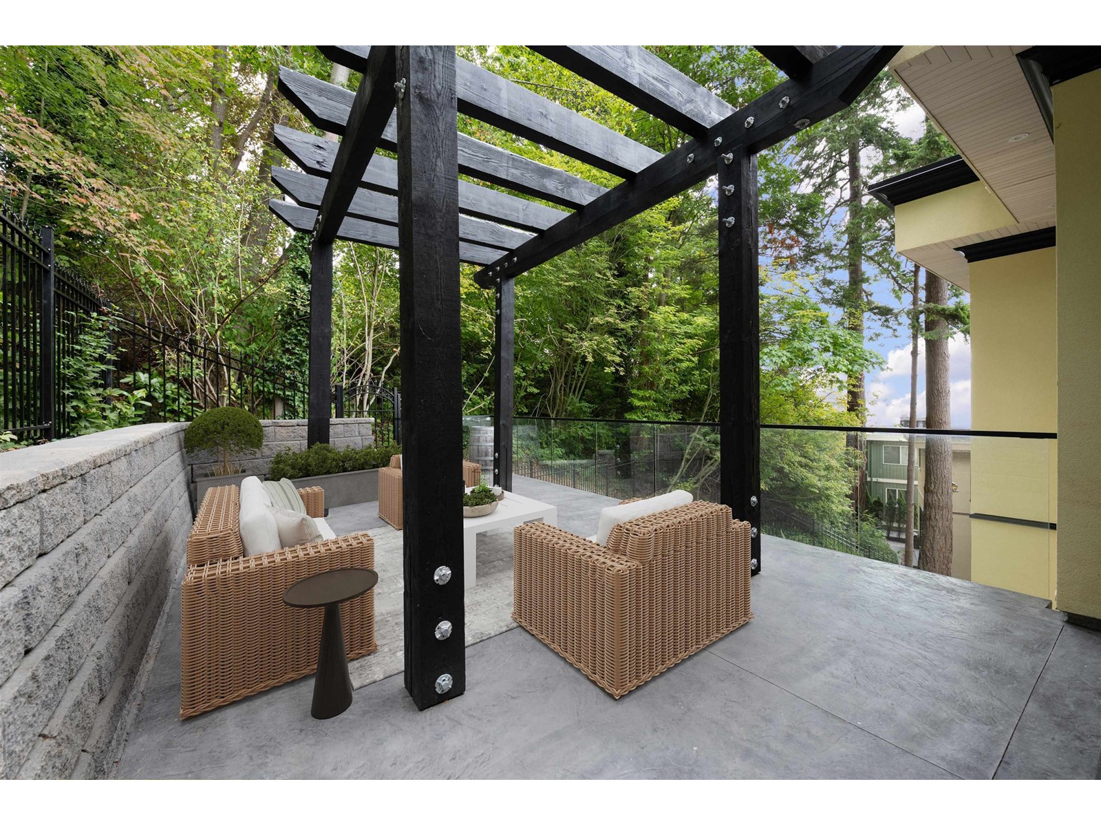 1349 ANDERSON STREET, White Rock