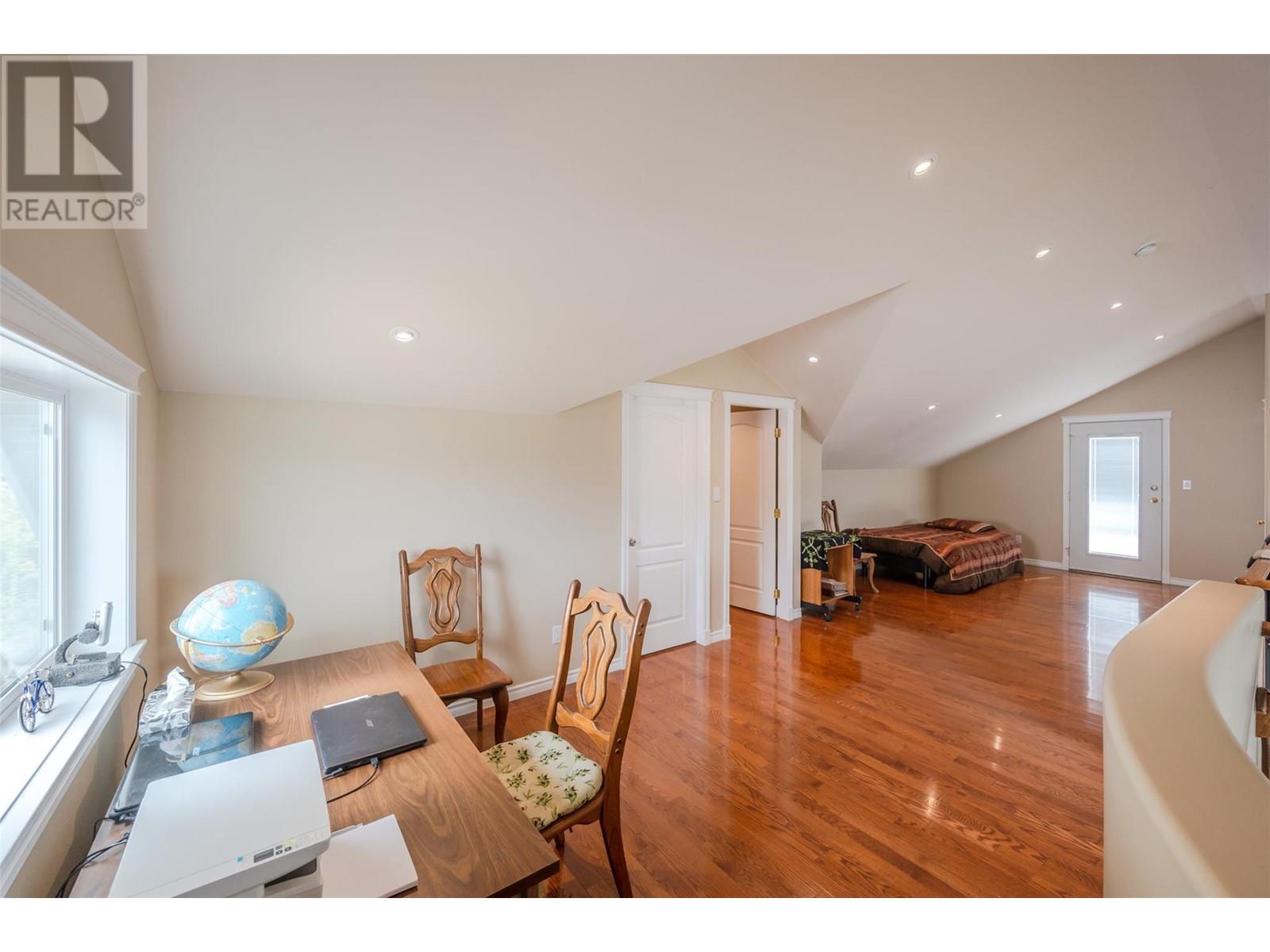 7005 Indian Rock Road Unit# 4, Naramata