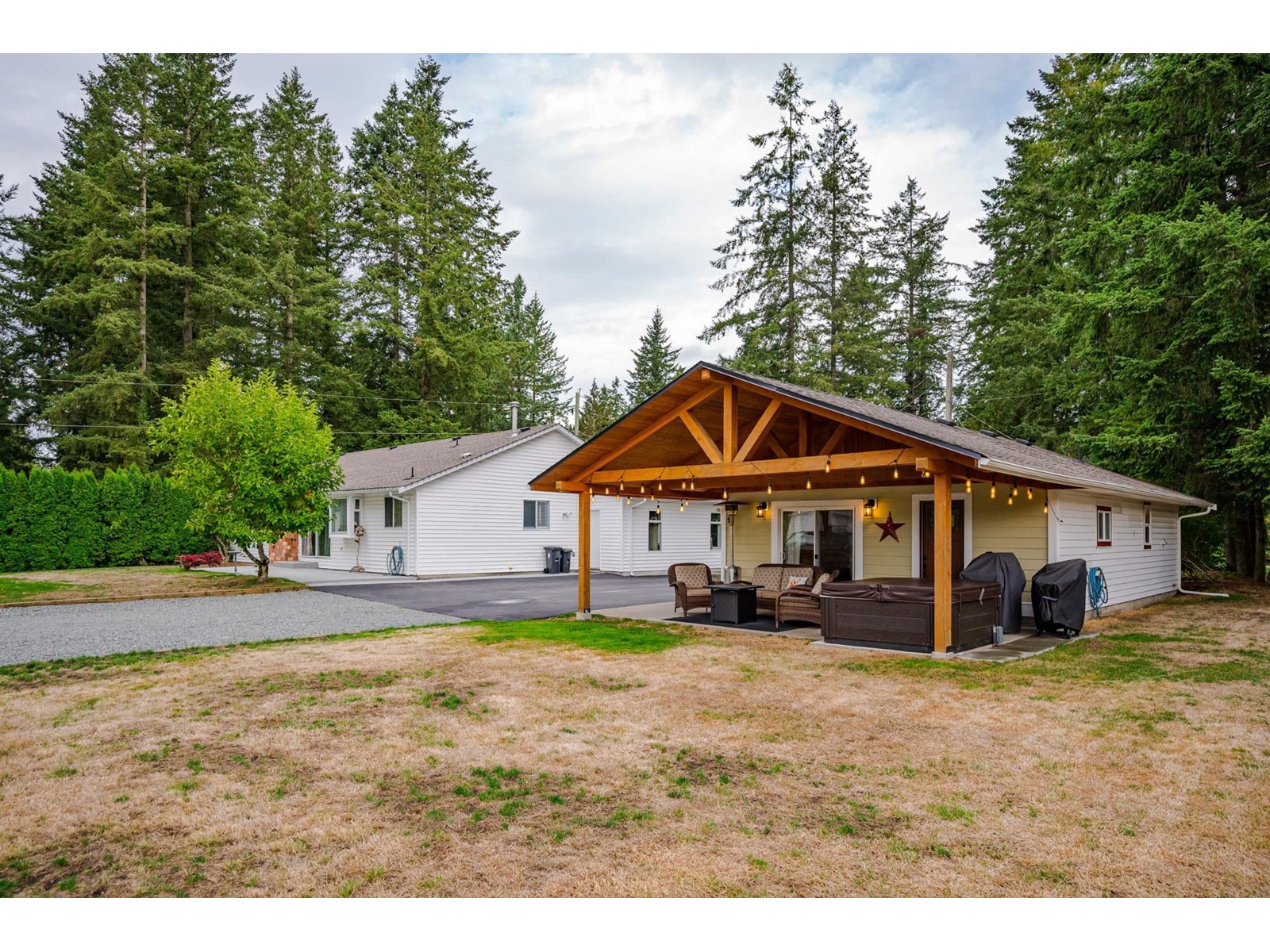 19810 20 AVENUE, Langley real estate listing R2944064