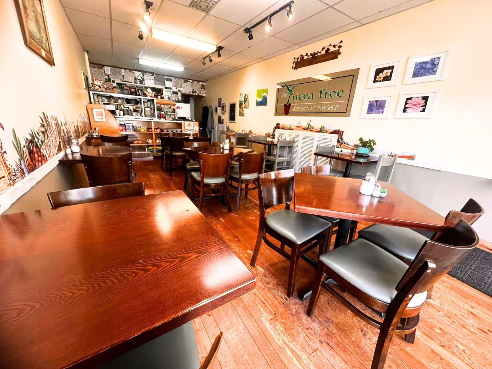 1347 JOHNSTON ROAD, White Rock