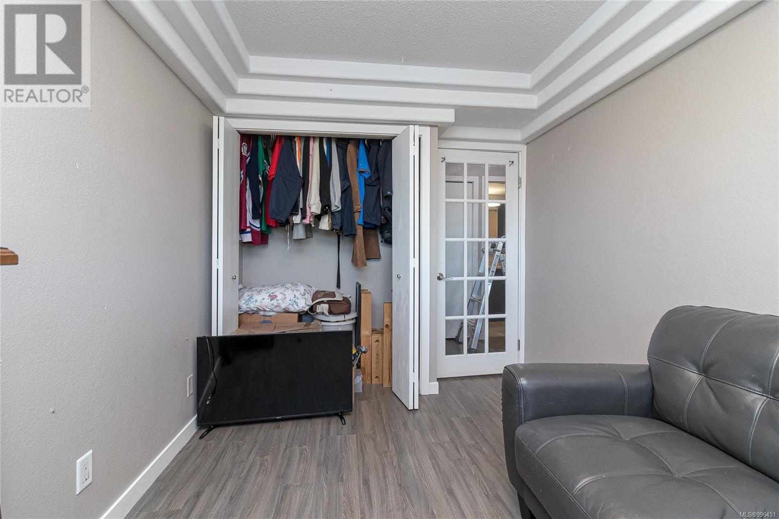 205 3277 Glasgow Avenue, Saanich