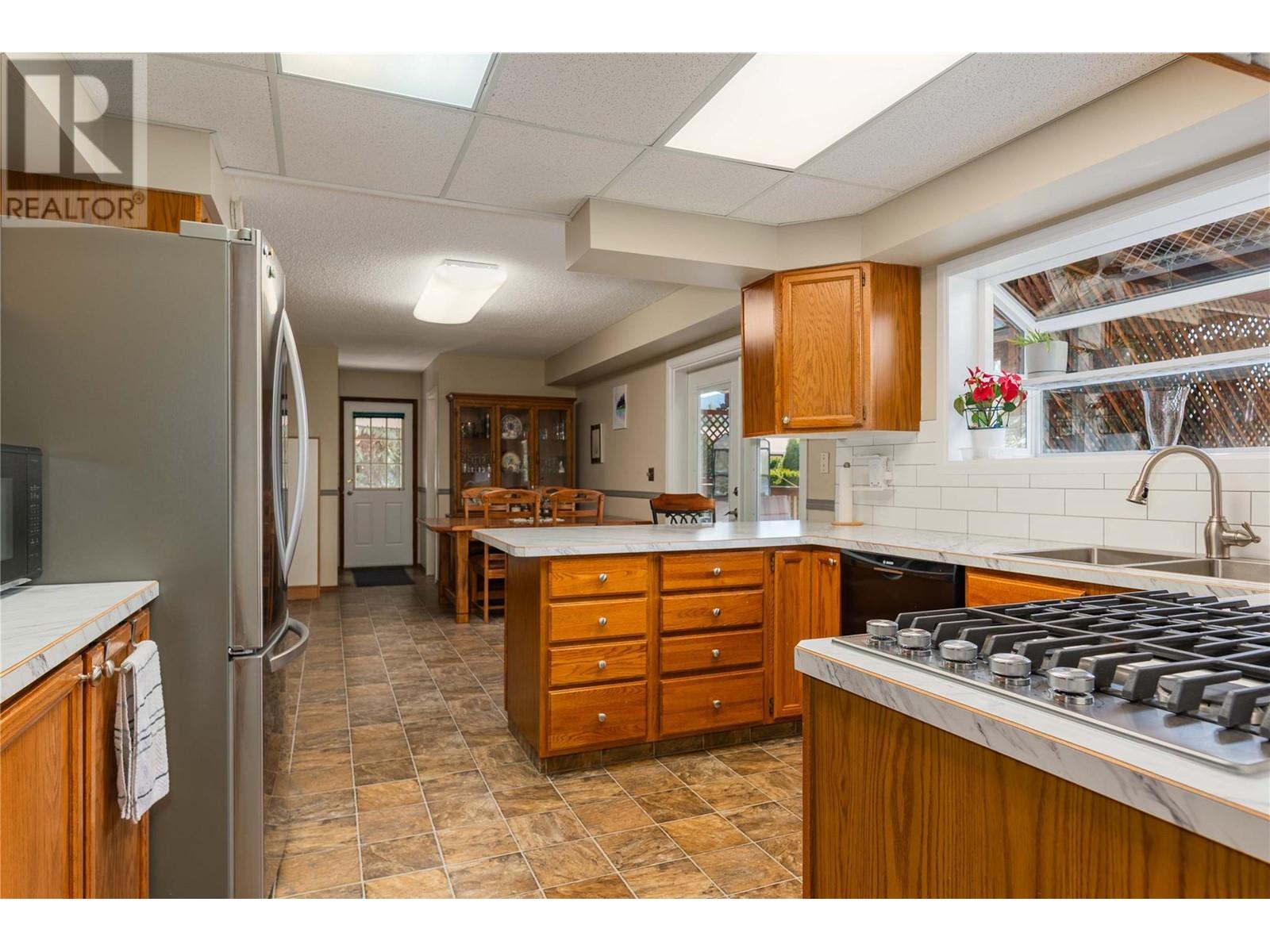 1436 Highland Drive, Castlegar