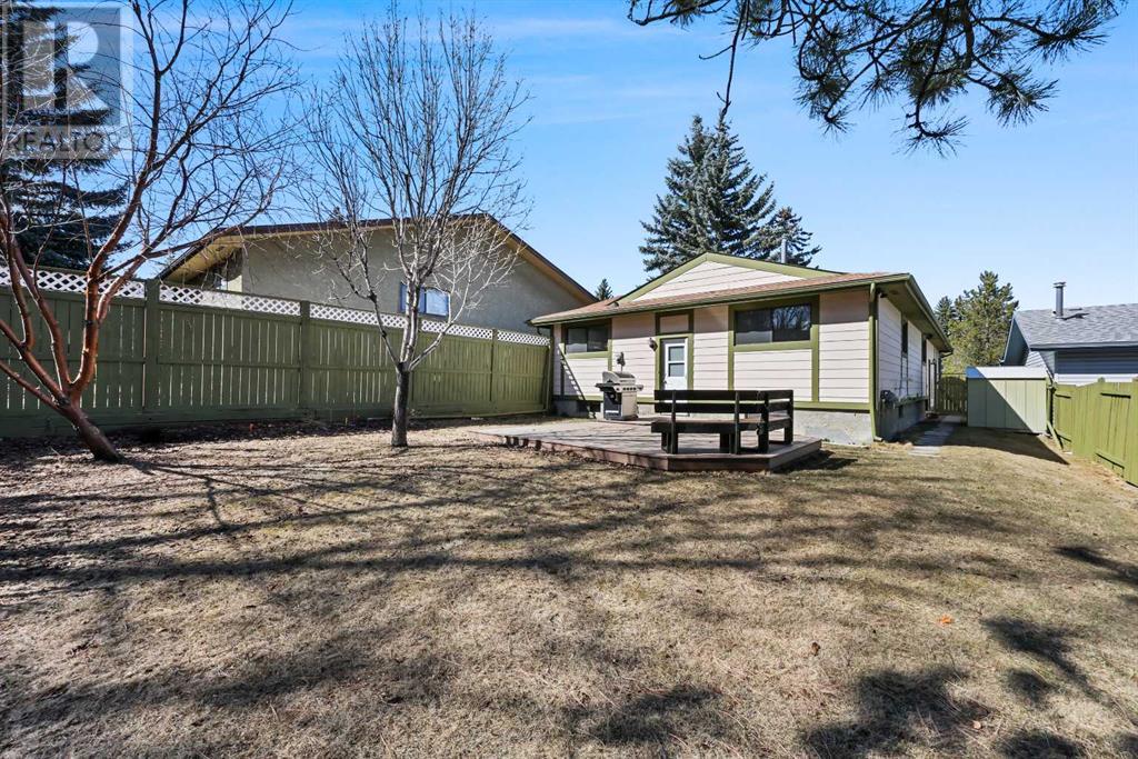 Single Family House Bungalow for Sale in  Ranchview Court NW Ranchlands Calgary 