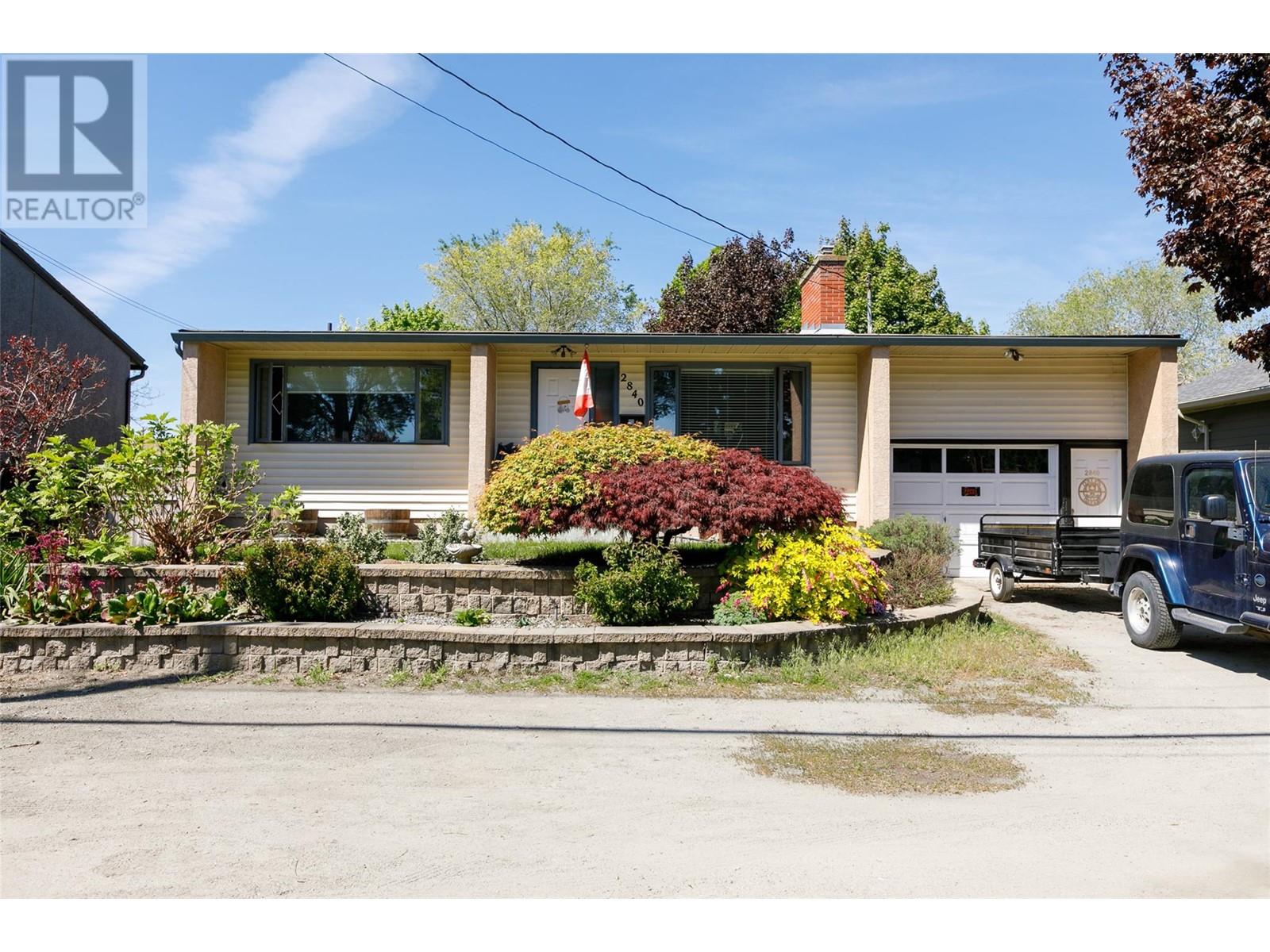  2840 Gordon Drive, Kelowna