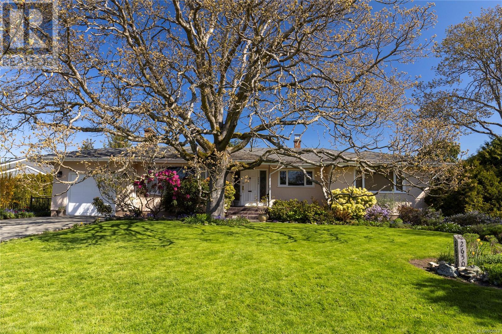 2650 Dorset Road, Oak Bay