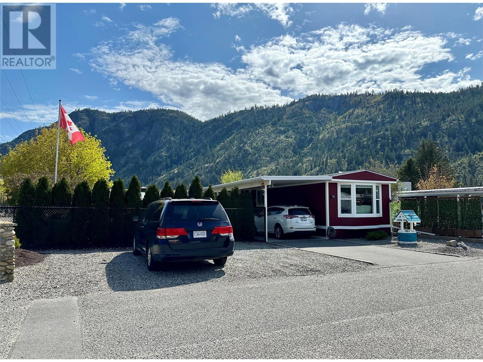 18 1302 Cedar Street, Okanagan Falls