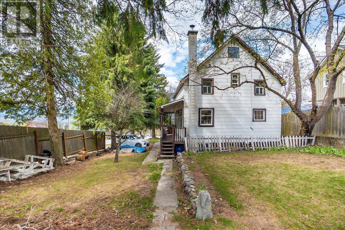 404 Houston Street, Nelson