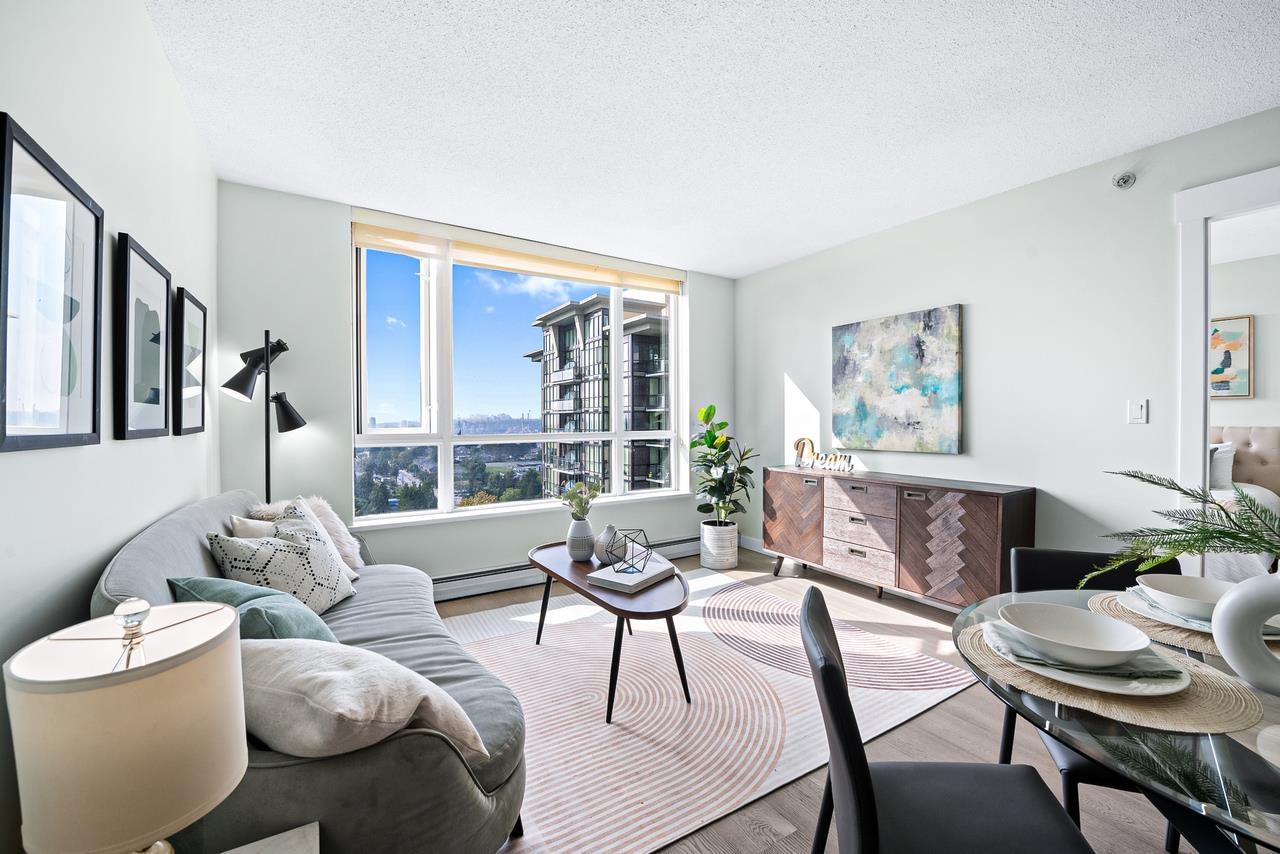Photo 4 of 1805 10777 University Drive, Surrey BC