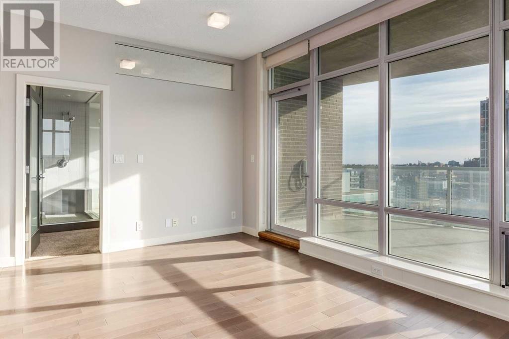 Single Family House High rise for Sale in    Avenue SW Beltline Calgary 