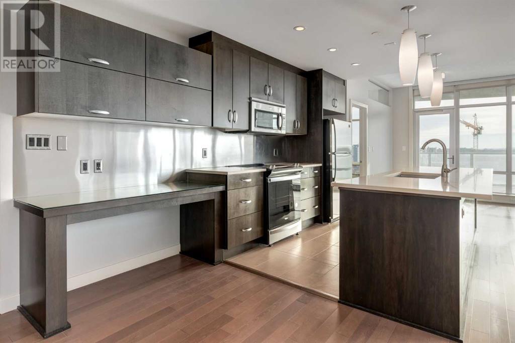 Single Family House High rise for Sale in    Avenue SW Beltline Calgary 