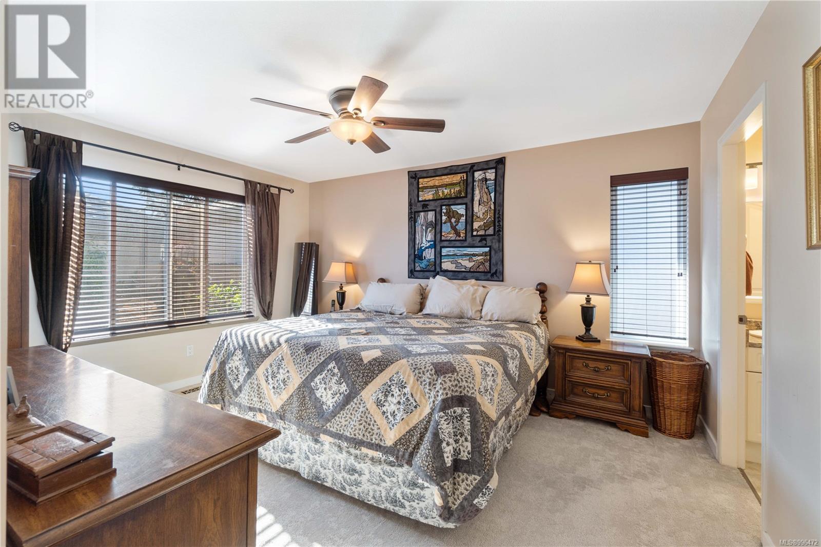 586 Hampstead St, Parksville real estate listing 996472