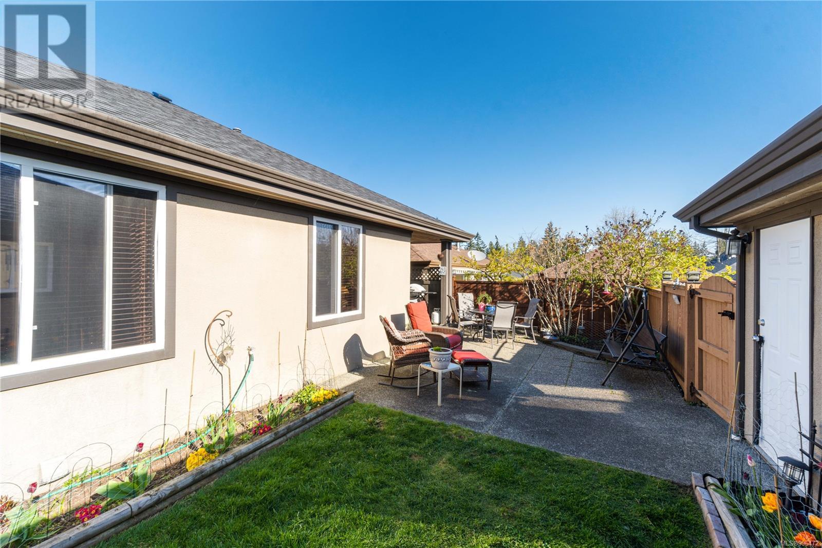 586 Hampstead St, Parksville real estate listing 996472