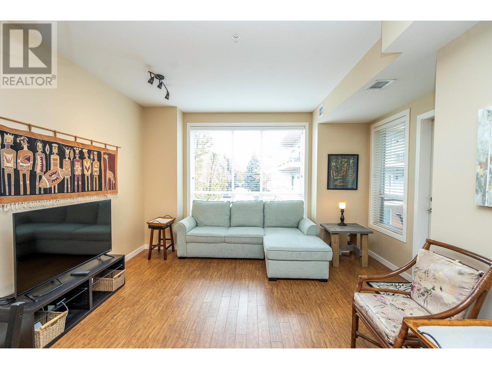 223 850 Saucier Avenue, Kelowna