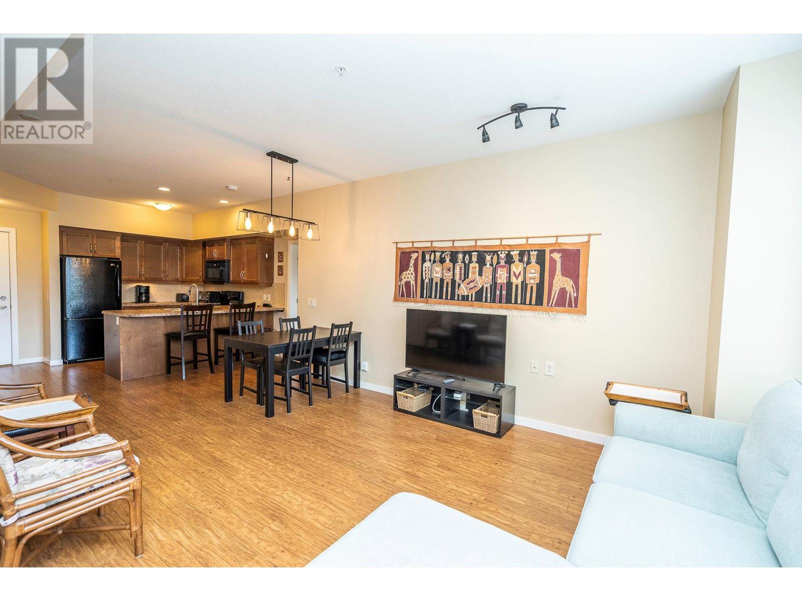 223 850 Saucier Avenue, Kelowna