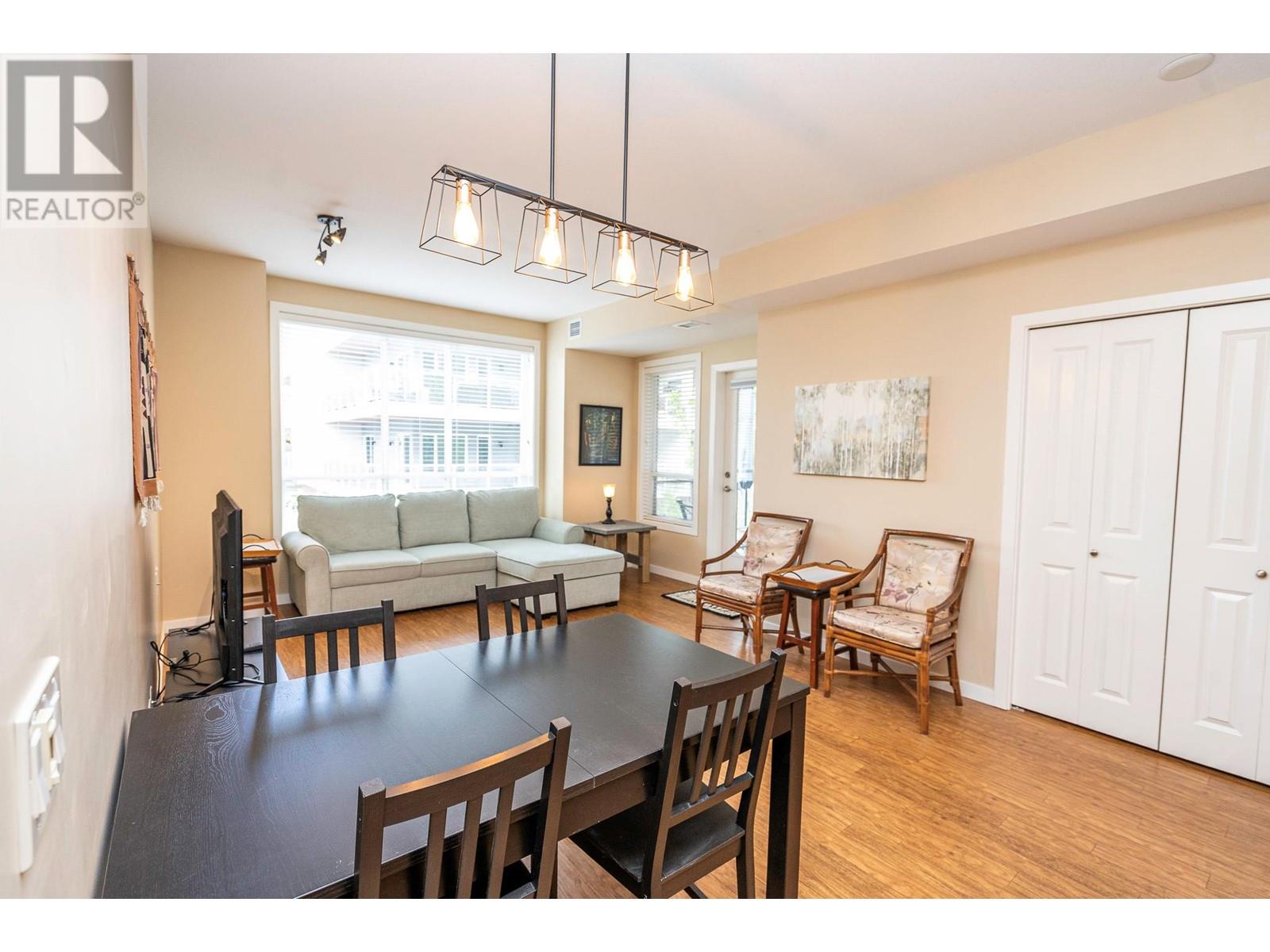 223 850 Saucier Avenue, Kelowna