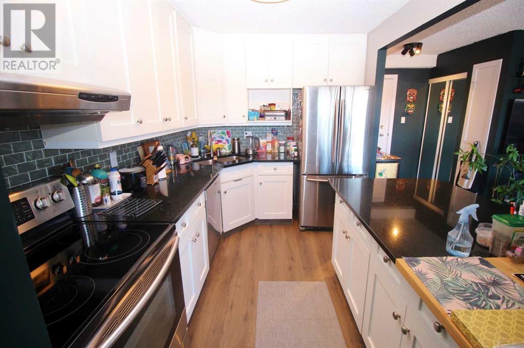 Single Family House for Sale in    Avenue SW Beltline Calgary 