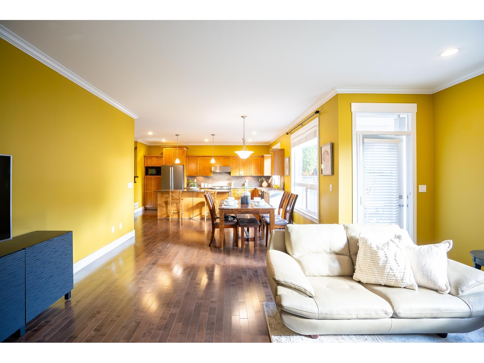 17916 71 AVENUE, Surrey real estate listing R2994061
