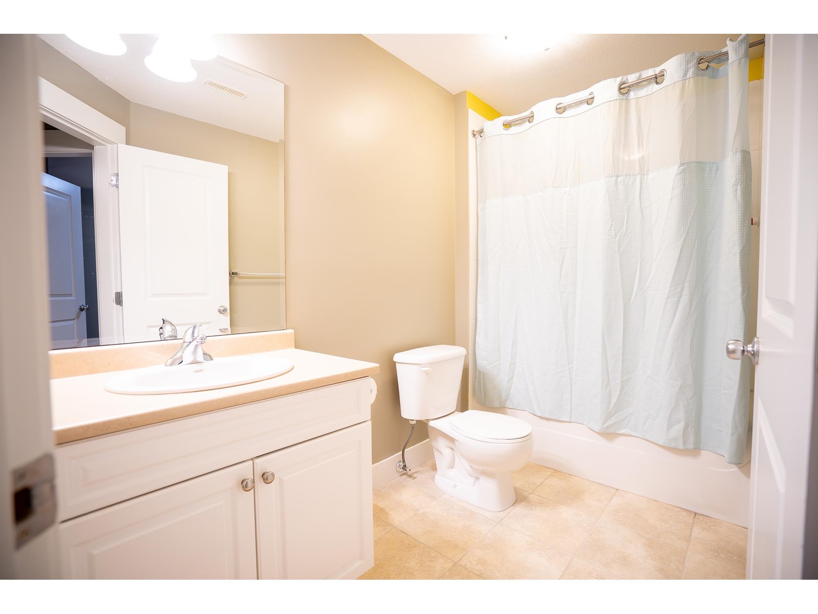 17916 71 AVENUE, Surrey real estate listing R2994061