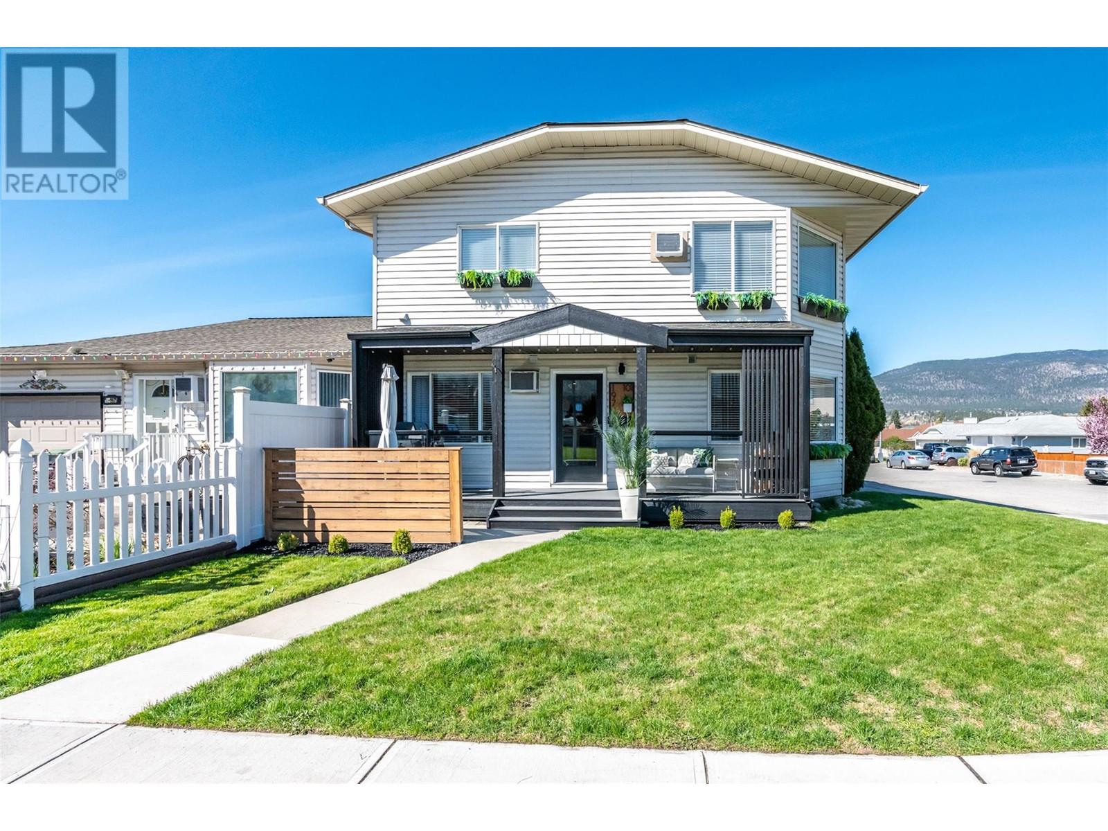 101 1975 Atkinson Street, Penticton
