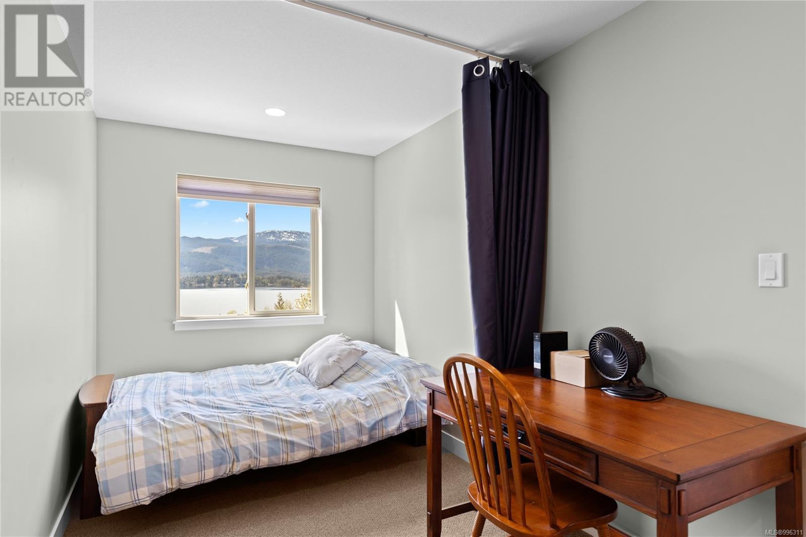 Photo 16 of 3 9624 Lakeshore Rd, Port Alberni BC
