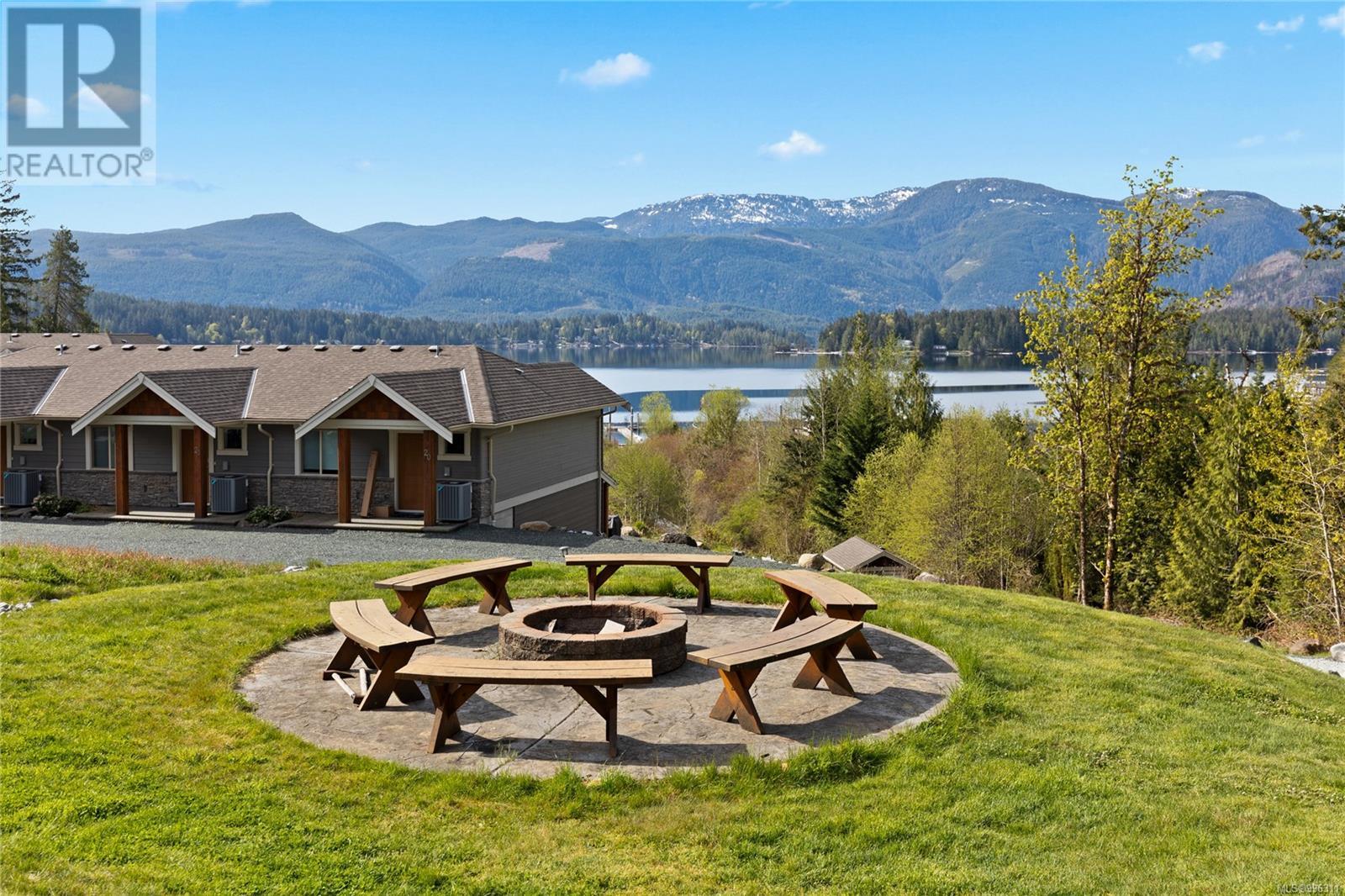 Photo 25 of 3 9624 Lakeshore Rd, Port Alberni BC
