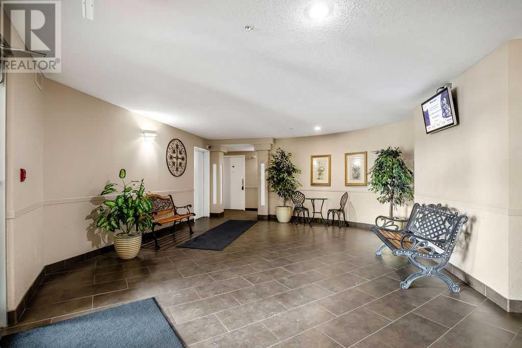 Single Family House for Sale in    Street NE Pineridge Calgary 