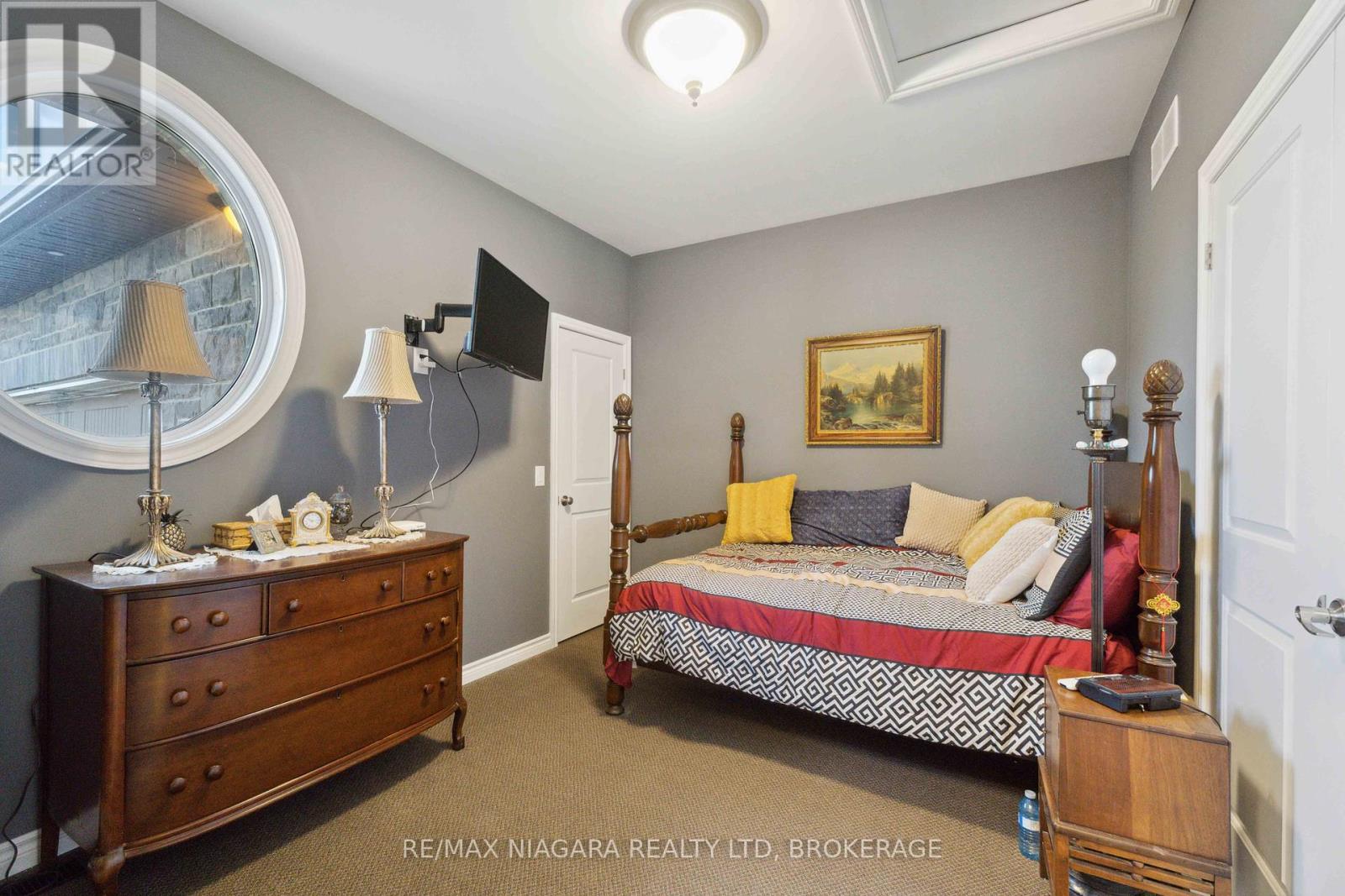 Photo 18 of 3555 Canfield Crescent, Fort Erie ON