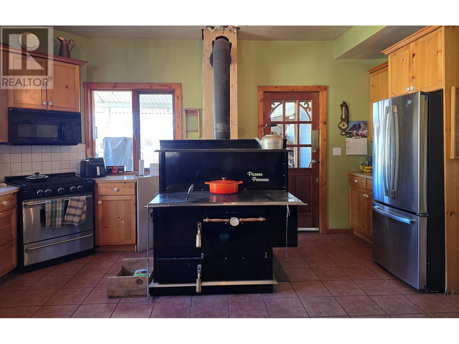 3736 BEAVER VALLEY ROAD, Williams Lake