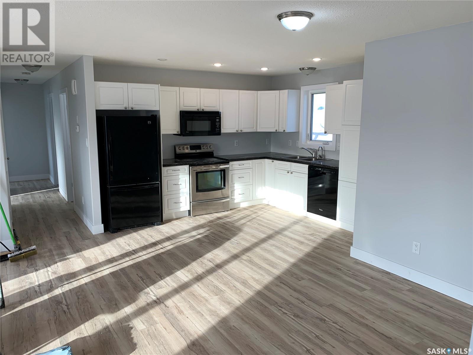 Photo 10 of 567 Riche Street, Bethune SK