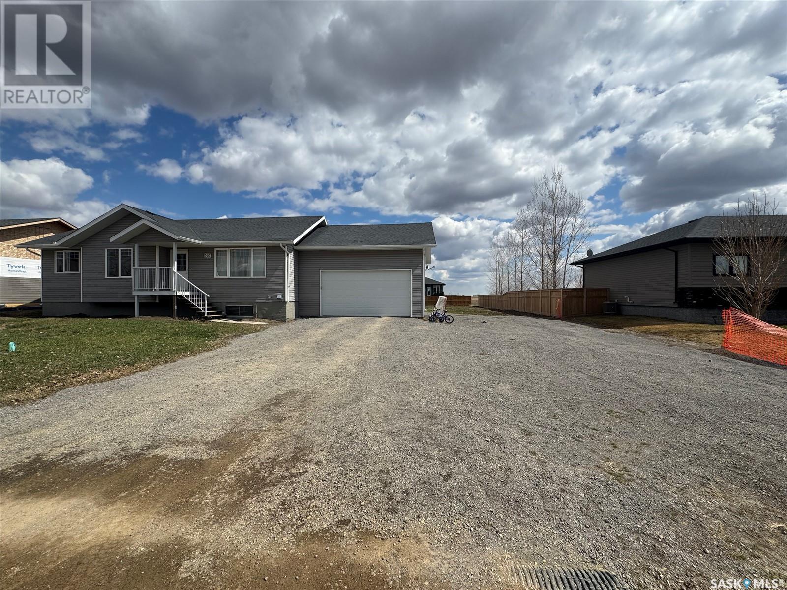 Photo 3 of 567 Riche Street, Bethune SK