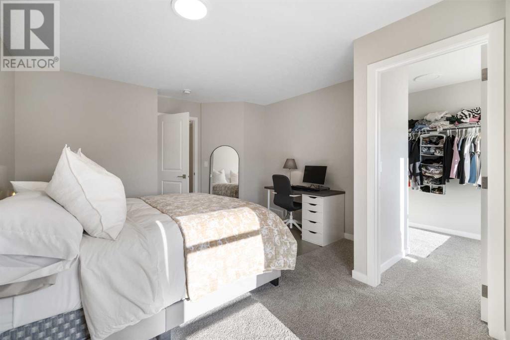 Single Family House for Sale in  Mallard Grove SE Rangeview Calgary 