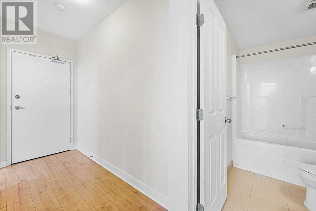 Single Family House High rise for Sale in   Brentwood Common NW Brentwood Calgary 