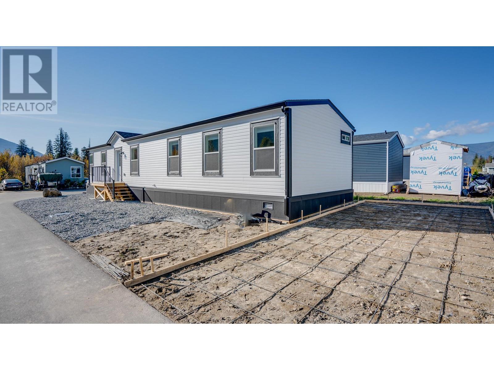 23 1705 Hillier Road East, Sicamous