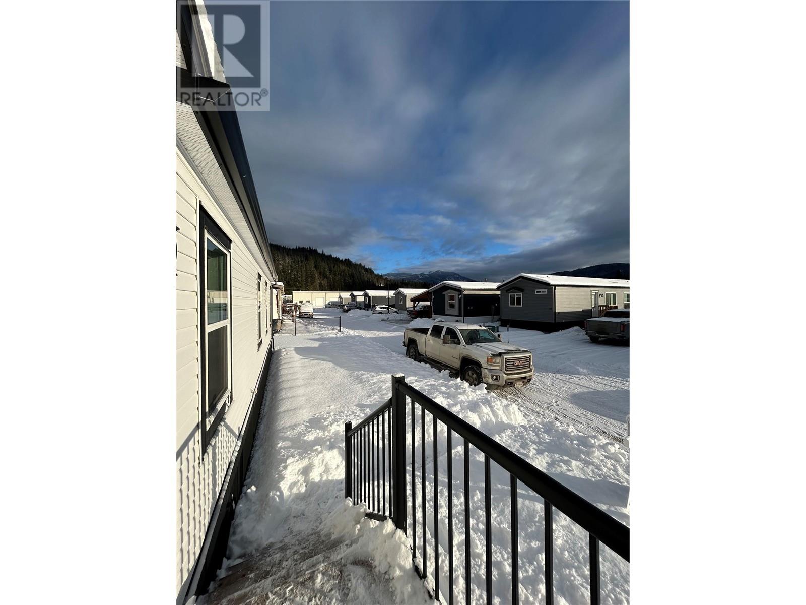 23 1705 Hillier Road East, Sicamous